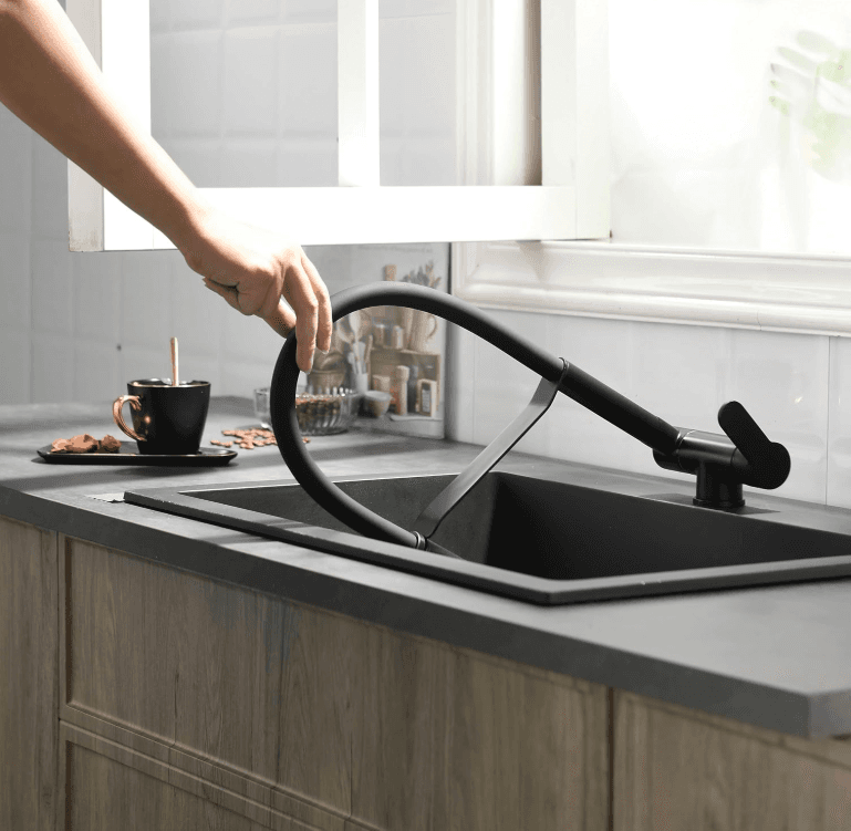 Konyhai csaptelep ELITE EDITION KW1202 lehajtható kifolyóval és kihúzható zuhanyfejjel, több színváltozatban KW1202 — 1